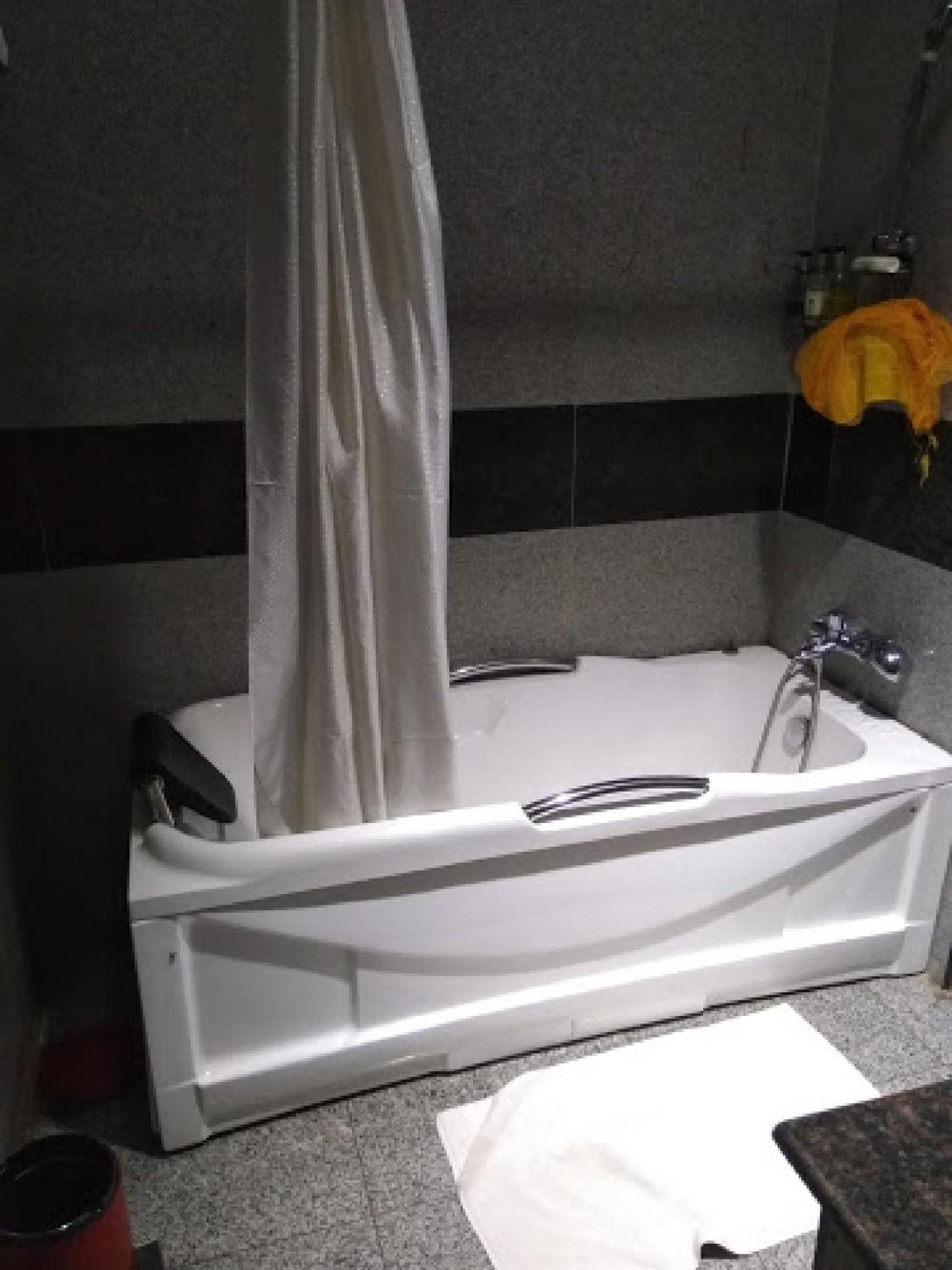 Room In Bb - Immaculate Royal International Hotel Owerri Zewnętrze zdjęcie